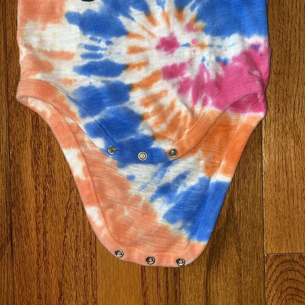 Baby gap tie dye onesie